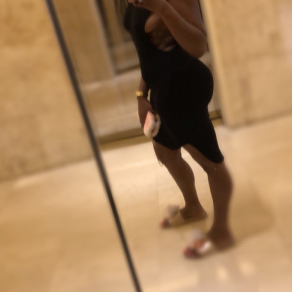 Fitted dress with sides out.